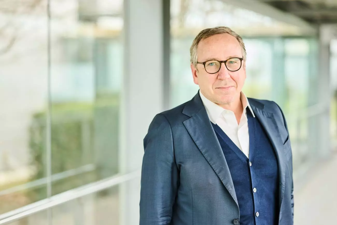 1920_0fav-220215-toyotaportraits-benjaminbrolet-0600