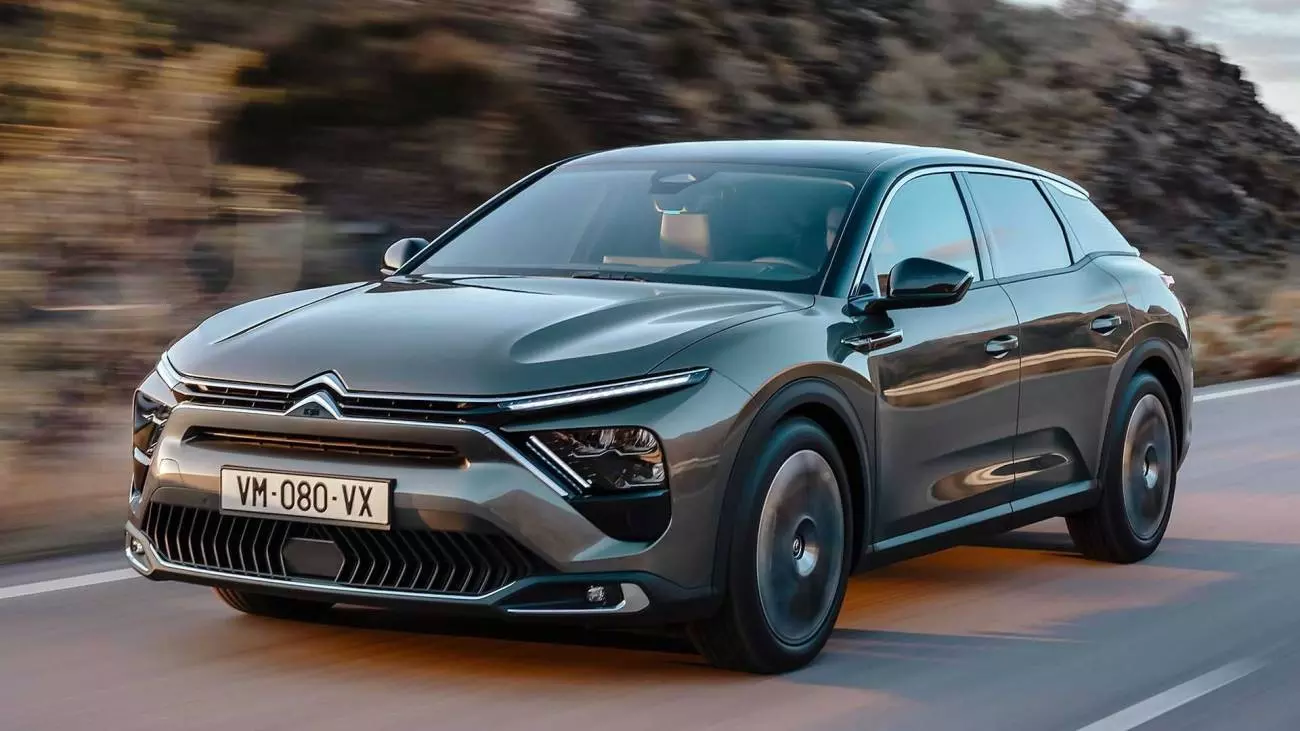2021-citroen-c5-x