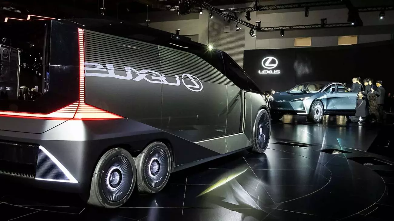 lexus-auf-der-japan-mobility-show-2025-3